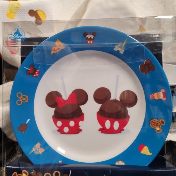 NWT Matching Disney ICON Set of 4 plates, Appetizer & Towel Sets - Picture 8 of 15